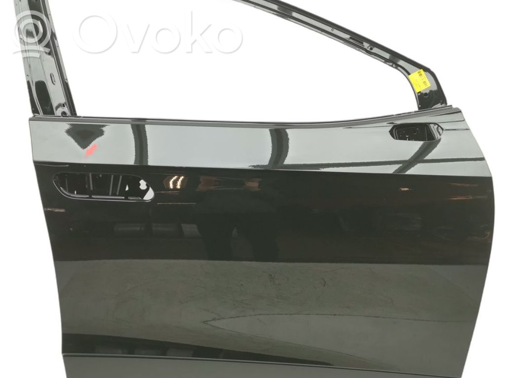 Puerta delantera   11A831312,11A831312,LY9T,11A831056A