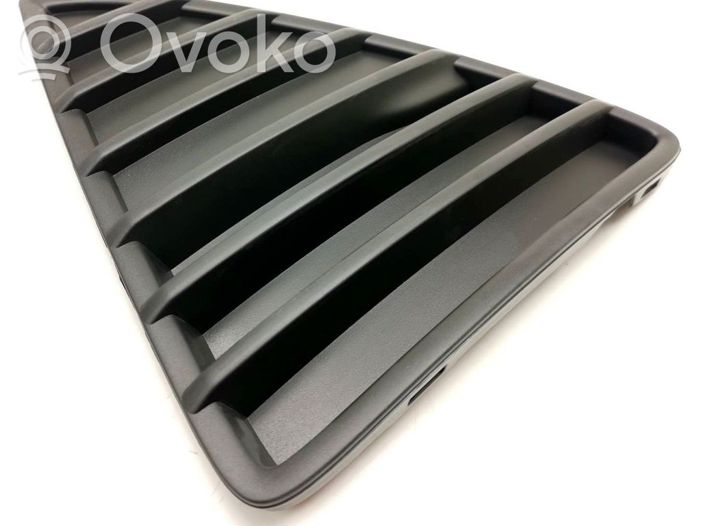 Ford Focus Unteres Gitter dreiteilig vorne 