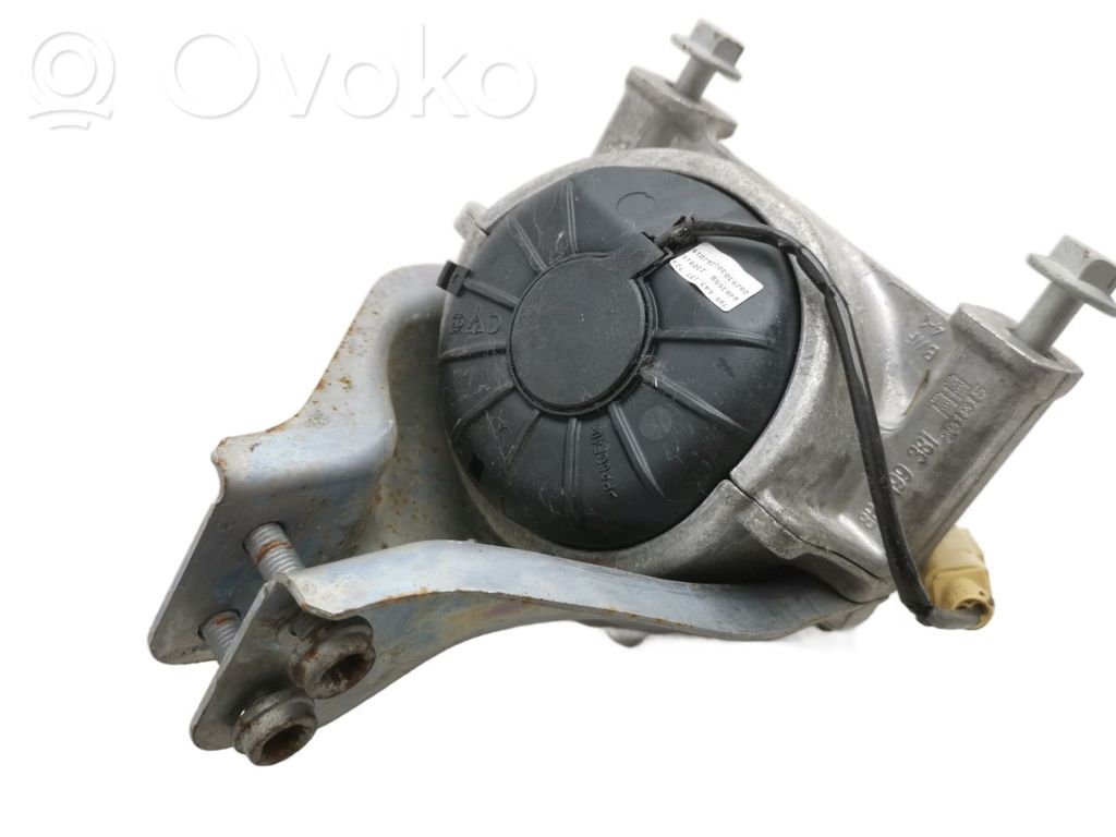 Audi A6 S6 C7 4G Engine mount vacuum valve 
