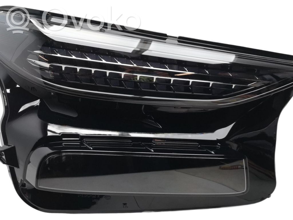 Audi Q6 e-tron Phare frontale 