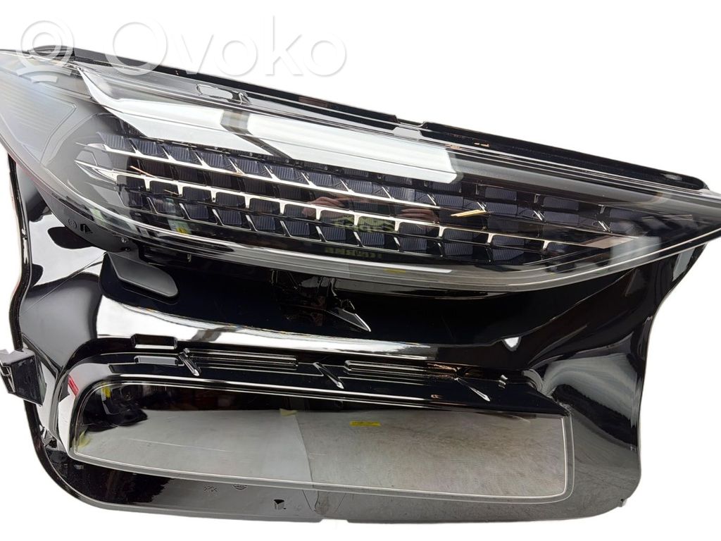 Audi Q6 e-tron Phare frontale 