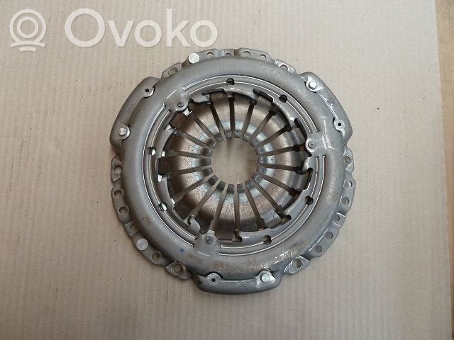 Opel Astra J Sankabos komplektas 