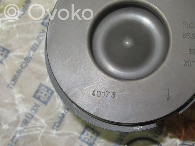 Piston   40173600,1348295