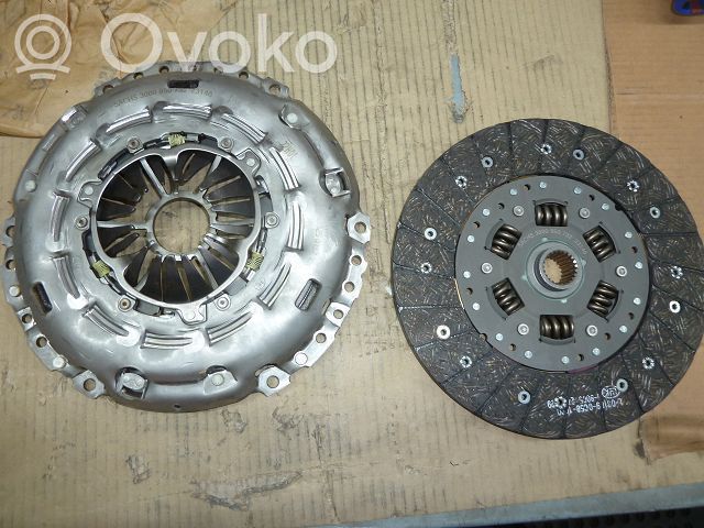 Kit d'embrayage   3000950732SATZ,R2A116410A