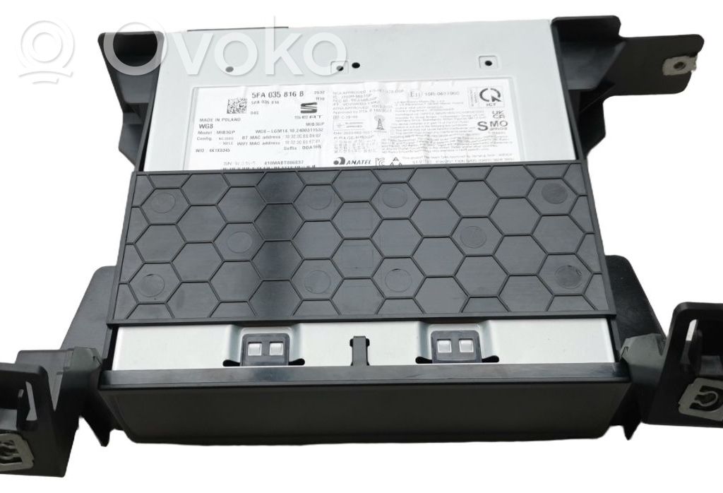 GPS-navigaation ohjainlaite/moduuli   5FA035816B,5FA035816B,5FA035816B001