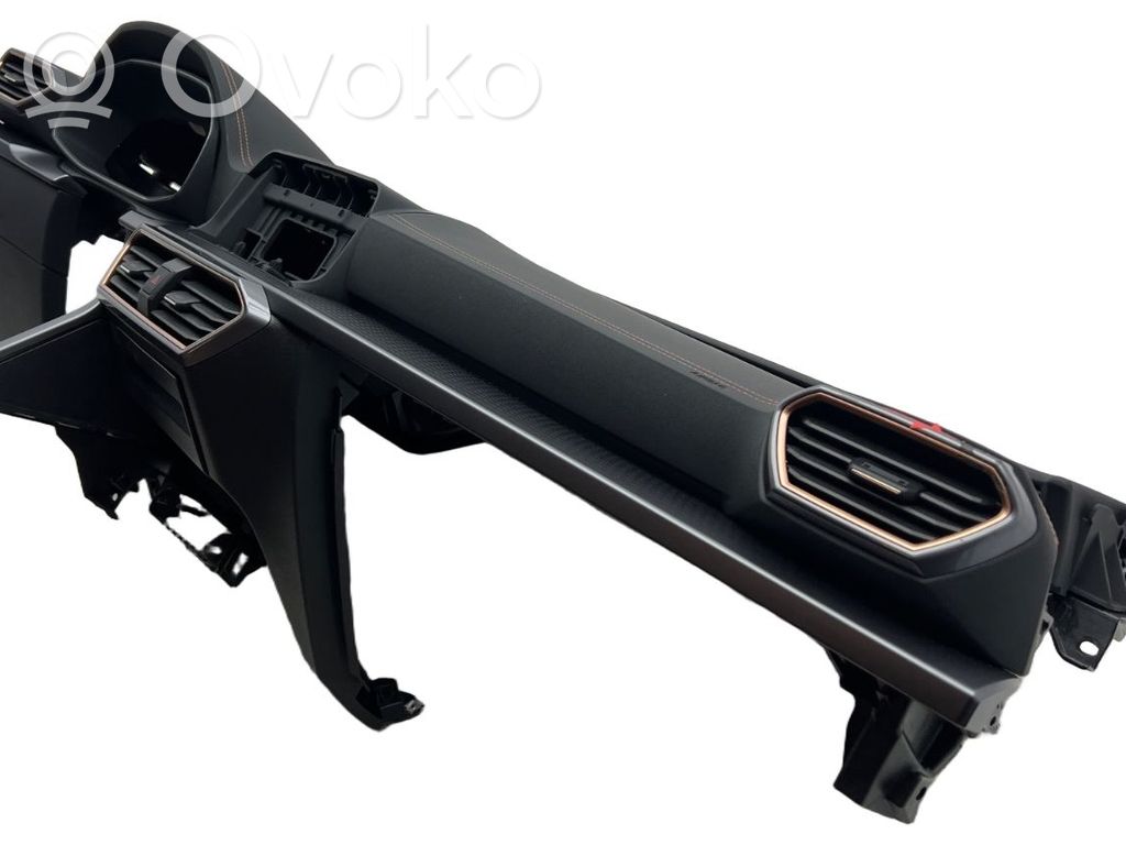 Cupra Formentor Kojelauta 