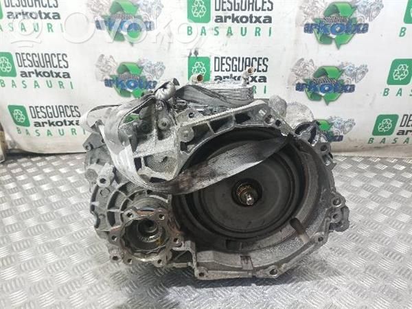 Volkswagen PASSAT B4 Automatic gearbox 