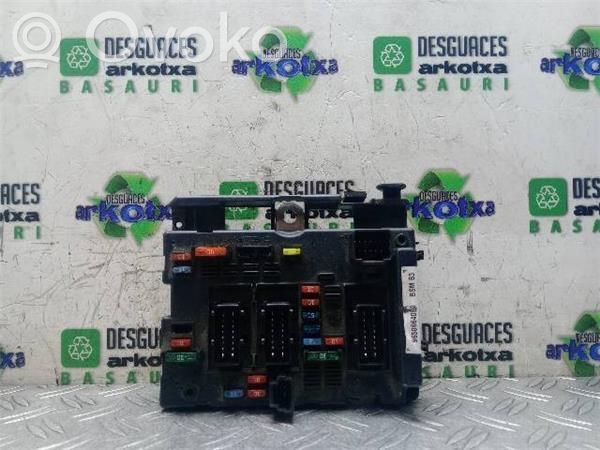 Peugeot 405 Motorsteuergerät ECU 