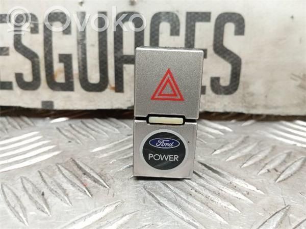 Botón interruptor de luz de peligro   G6DG,TRW