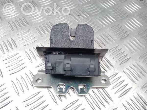 Opel Insignia A Spyna galinio dangčio 