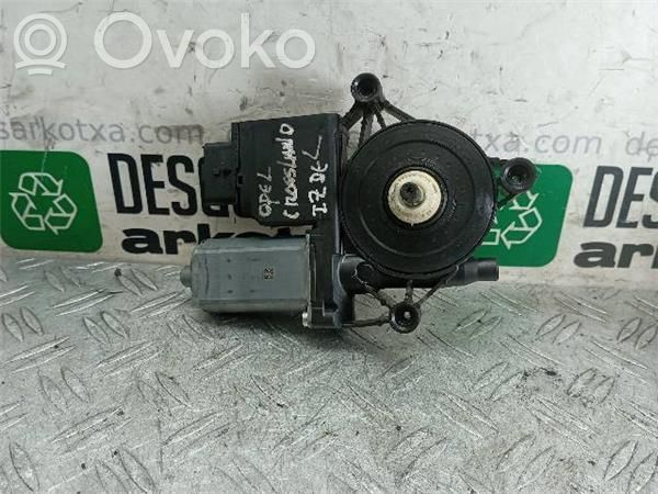 Opel Crossland X Front door window regulator motor 