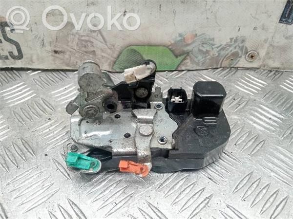 Chrysler Voyager Priekinė durų spyna 