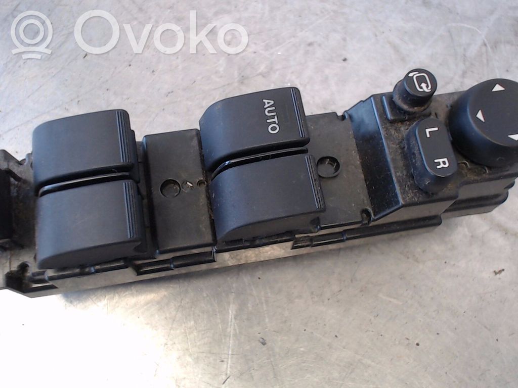Mazda 2 Electric window control switch 