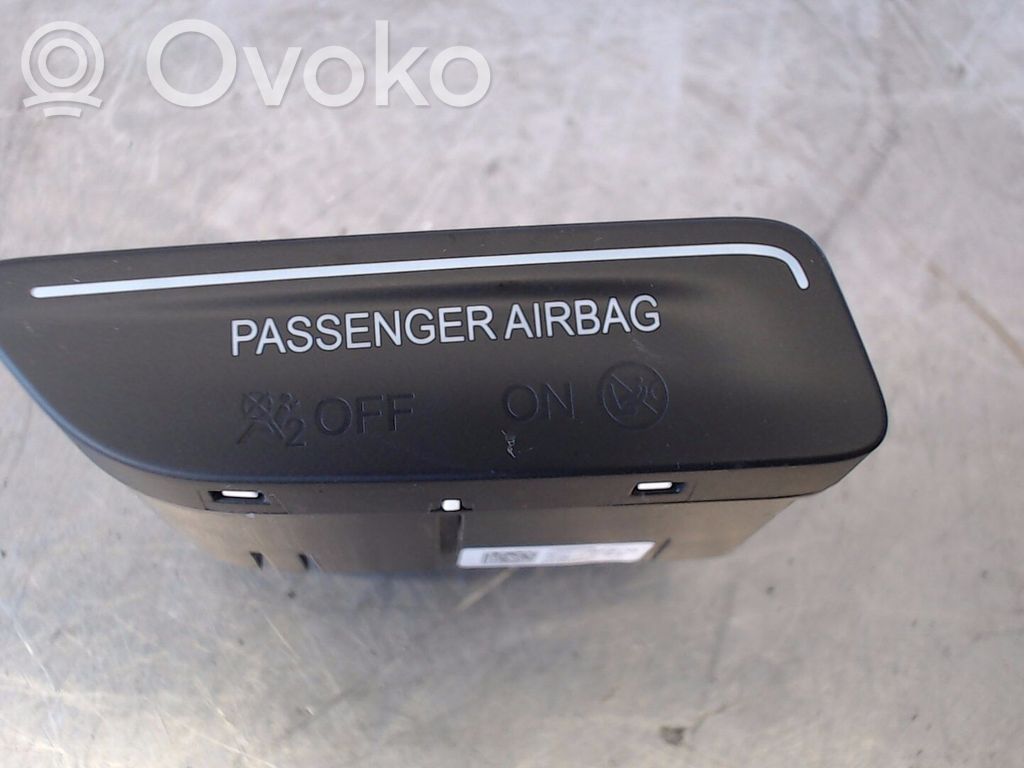 Ford B-MAX Other switches/knobs/shifts 