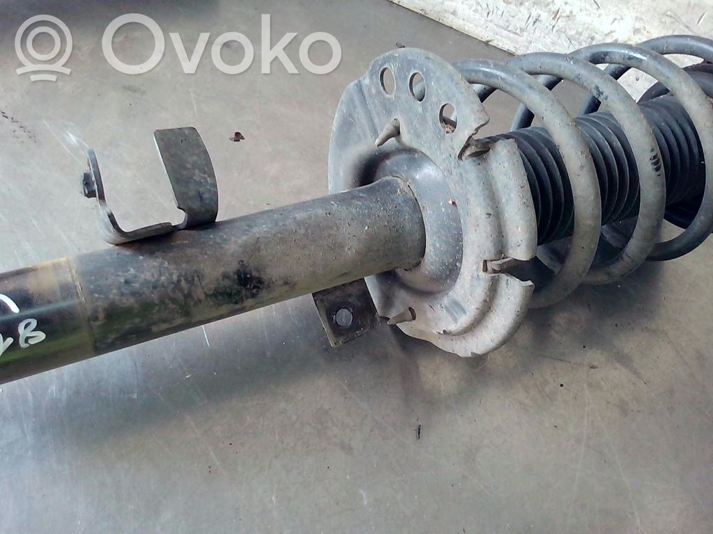 Ford Focus Ansamblu amortizor cu arc față 