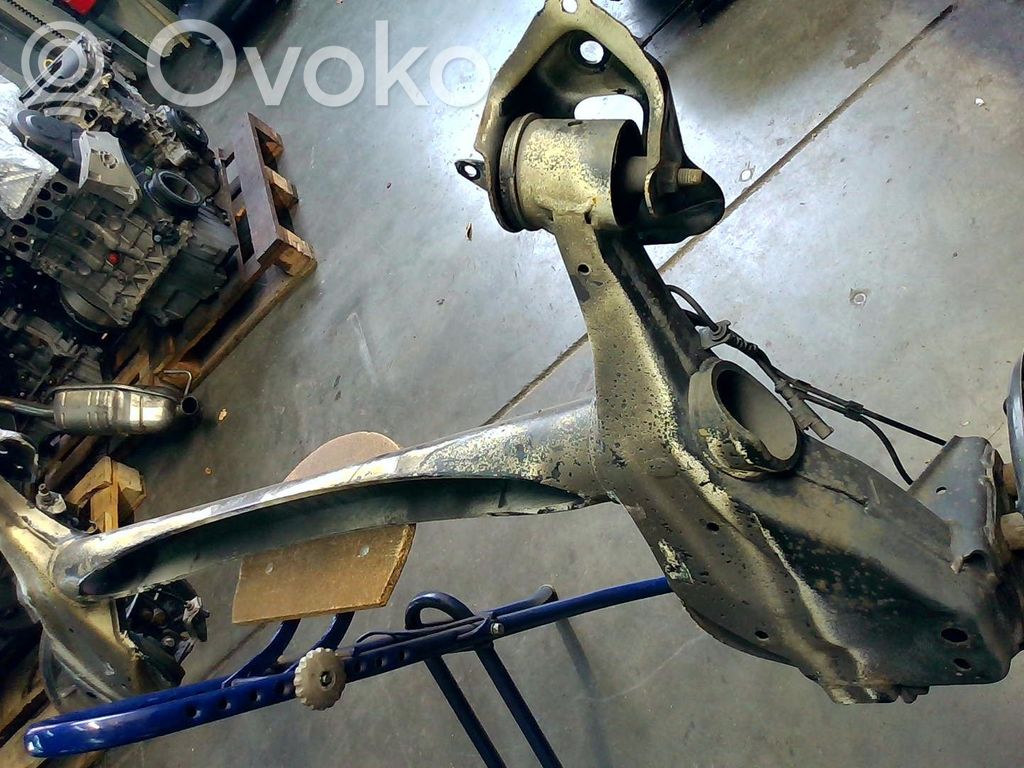 Opel Corsa E Trave dell'asse posteriore 