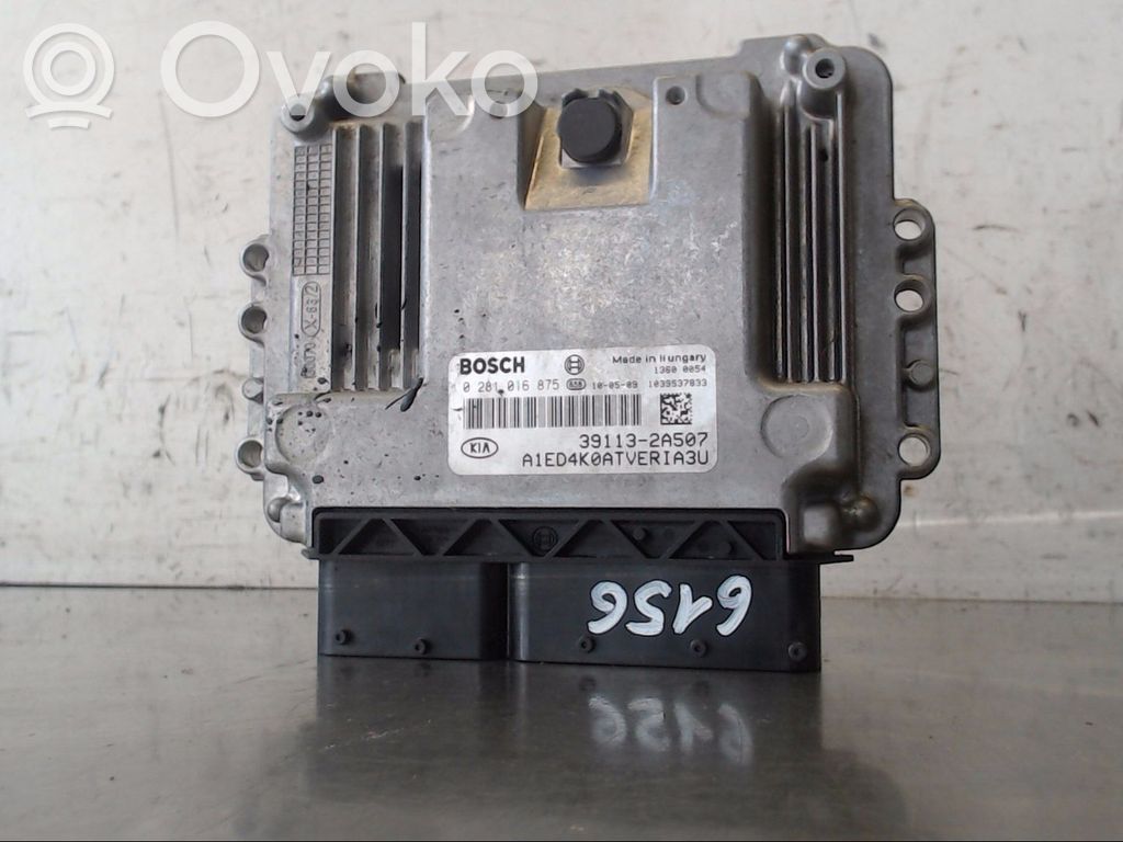 Unidad de control/módulo del motor   391142A510