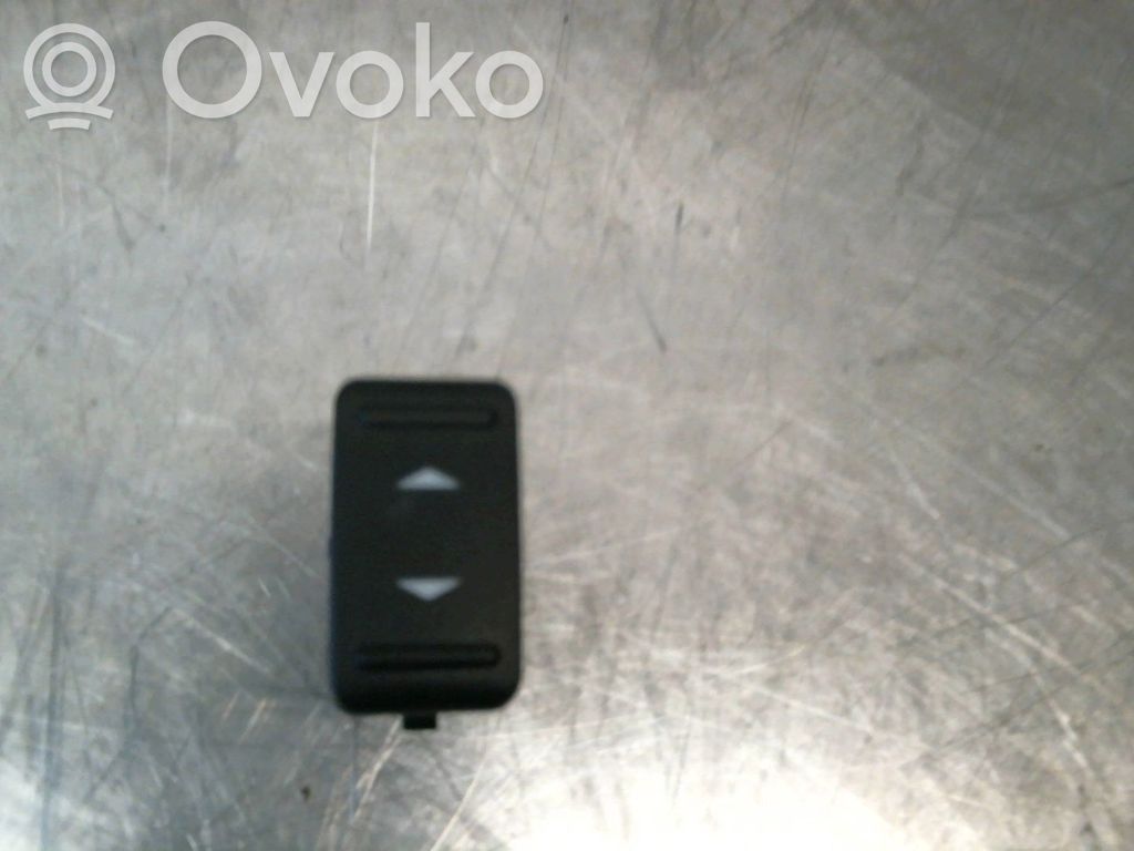 Interruptor del elevalunas eléctrico   1223141