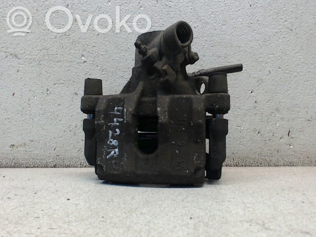 Takajarrusatula   BPYK2661XB,BPYK2661XA