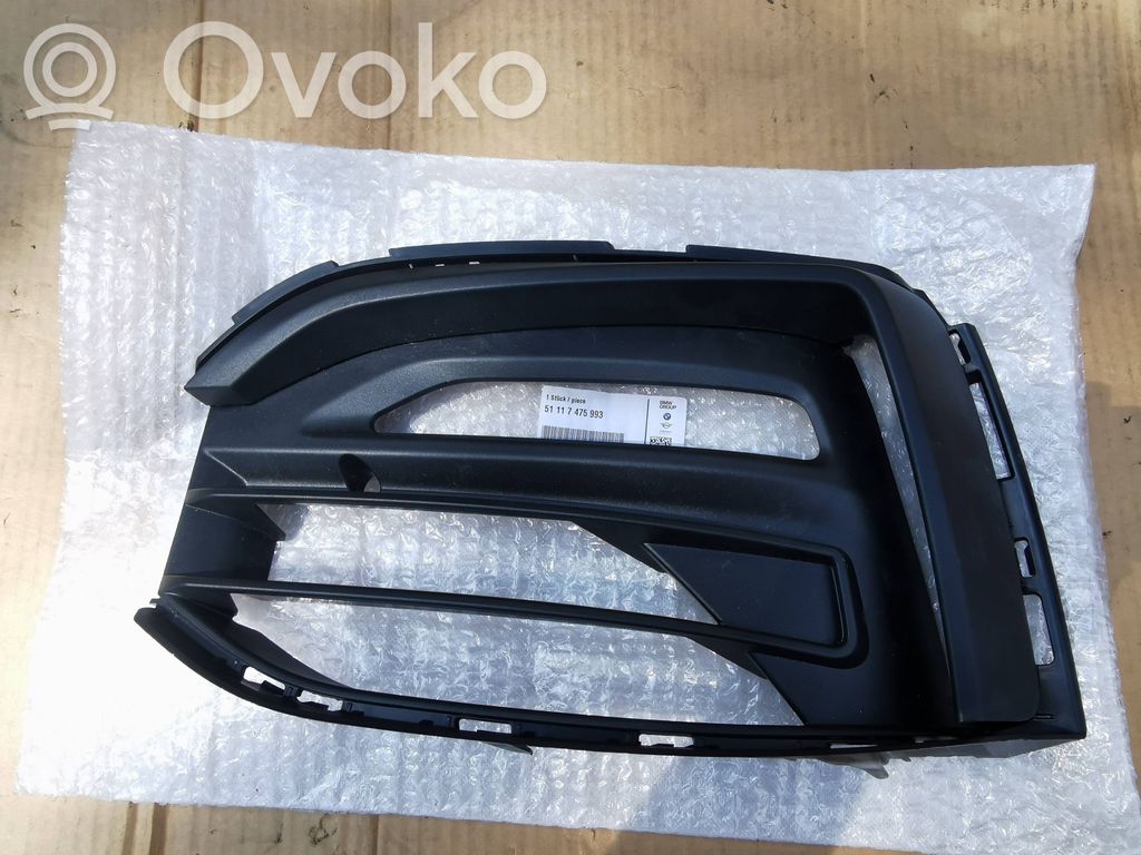 BMW 1 F40 Front fog light trim/grill 