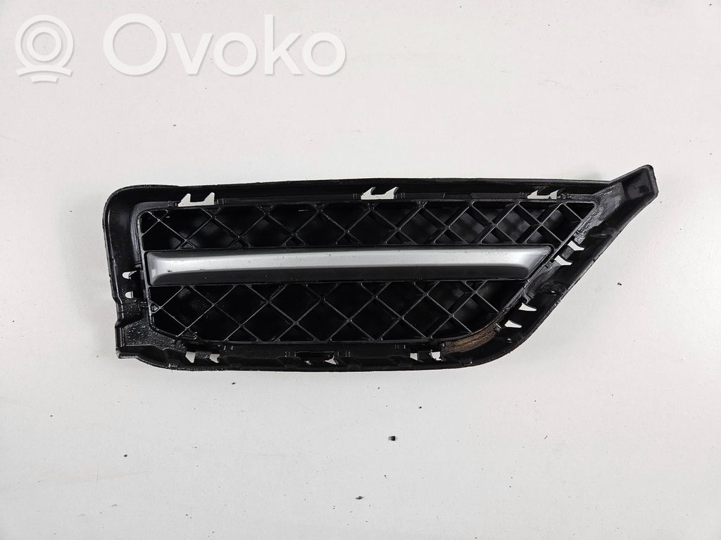 BMW X1 E84 Front fog light trim/grill 