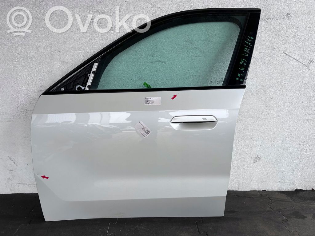 BMW X1 U11 Puerta delantera 