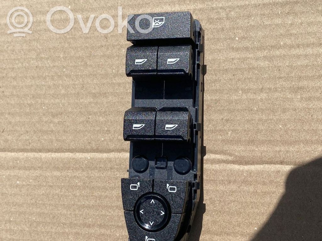 BMW X1 U11 Electric window control switch 
