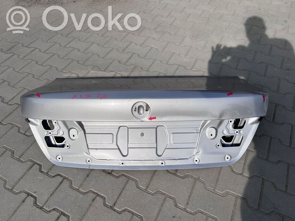 BMW 7 F01 F02 F03 F04 Tylna klapa bagażnika 