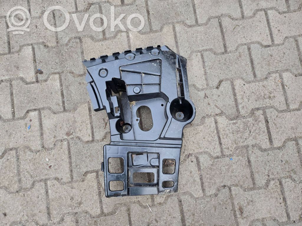 Rear bumper mounting bracket   4884489