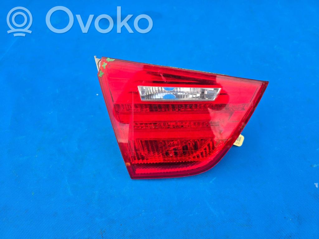 Takaluukun takavalot   4871739