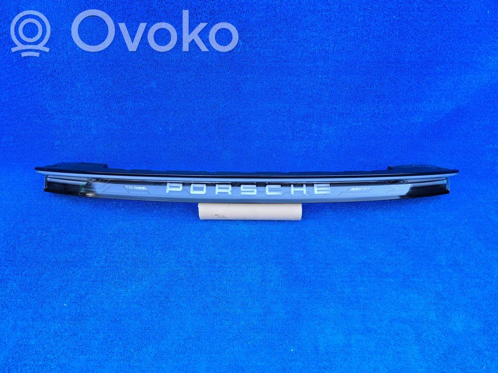 Porsche Taycan 9J1 Lampa tylna 