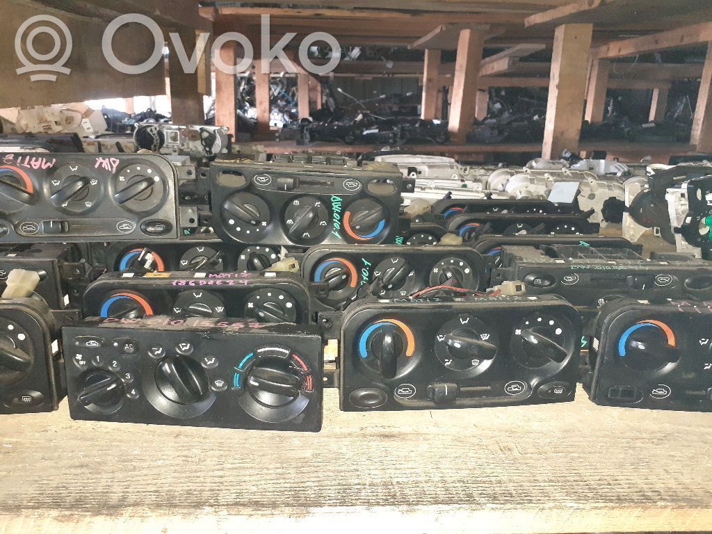 Peugeot 307 Climate control unit 