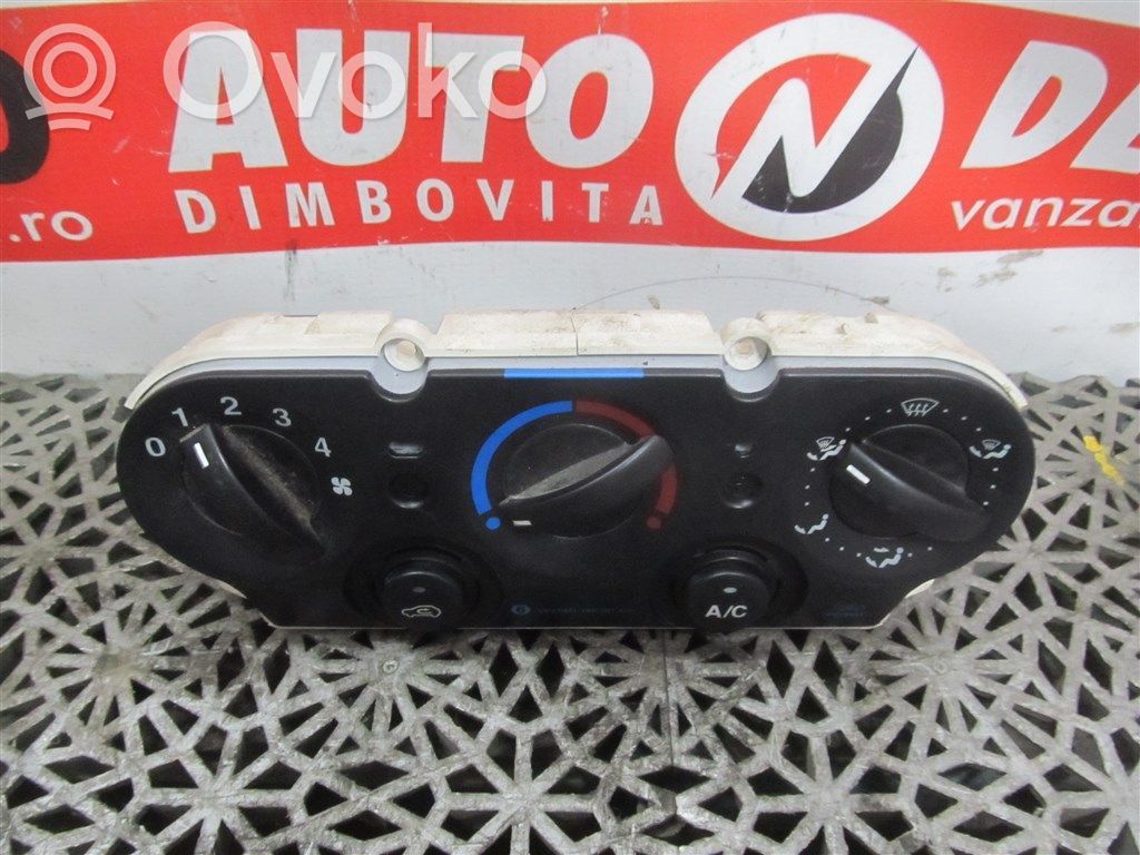 Ford Fiesta Climate control unit 