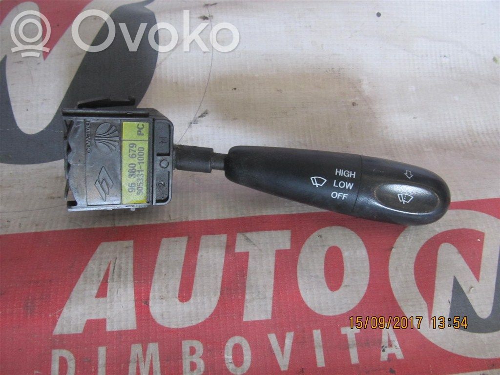 Daewoo Matiz Vaihteenvalitsimen verhoilu 