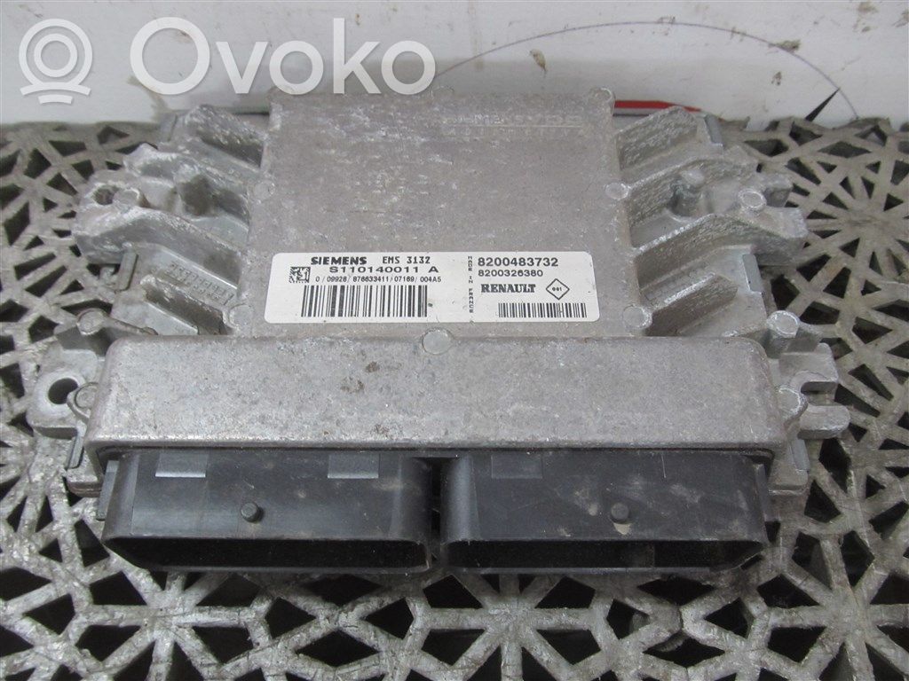 Engine control unit/module   8200483732,1810DAC3