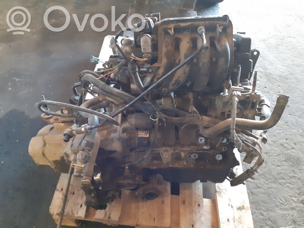 Variklis   20CP,PEU70993