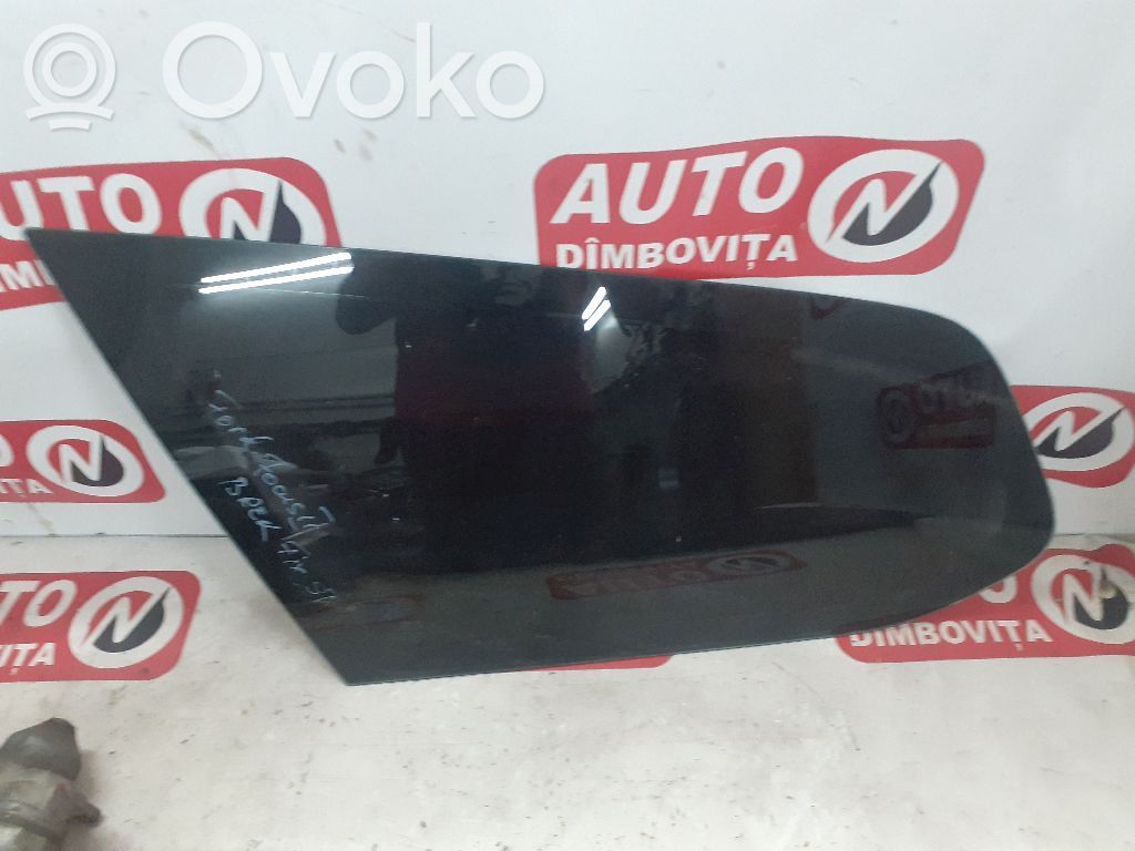 Ford Focus Капот двигателя 