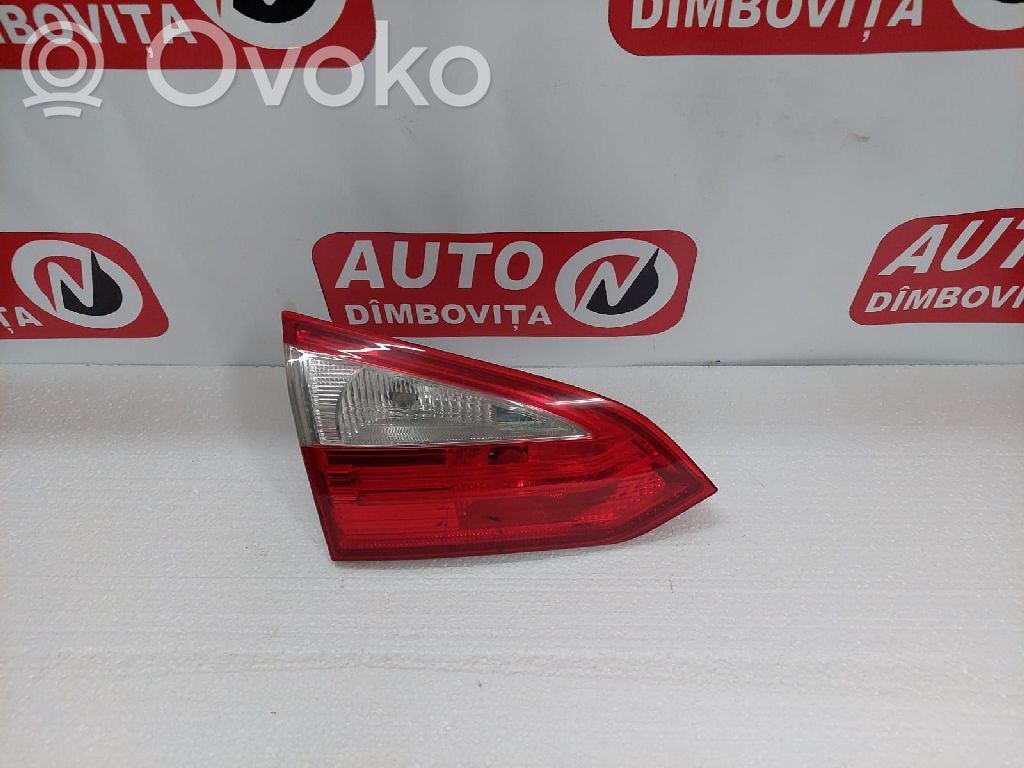 Ford Focus Tailgate rear/tail lights 