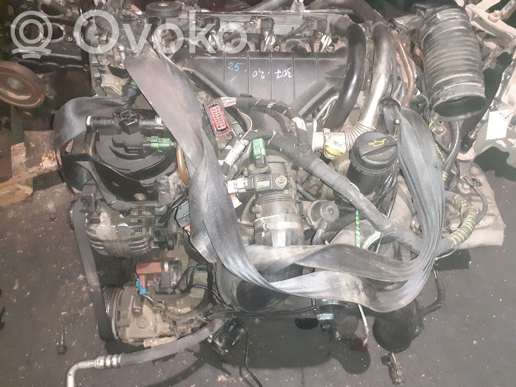 Alternator   PEU81470