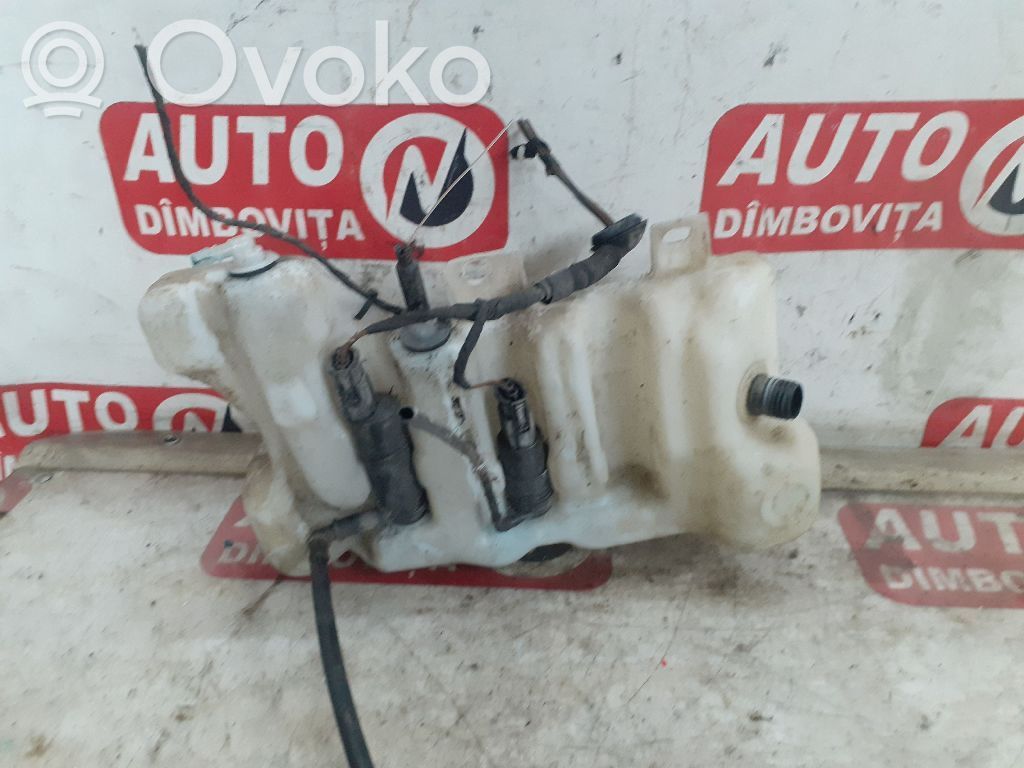 Priekinis stiklas   BMW98499