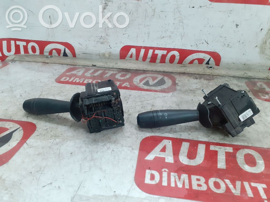 Dacia Logan Pick-Up Palanca de intermitentes 