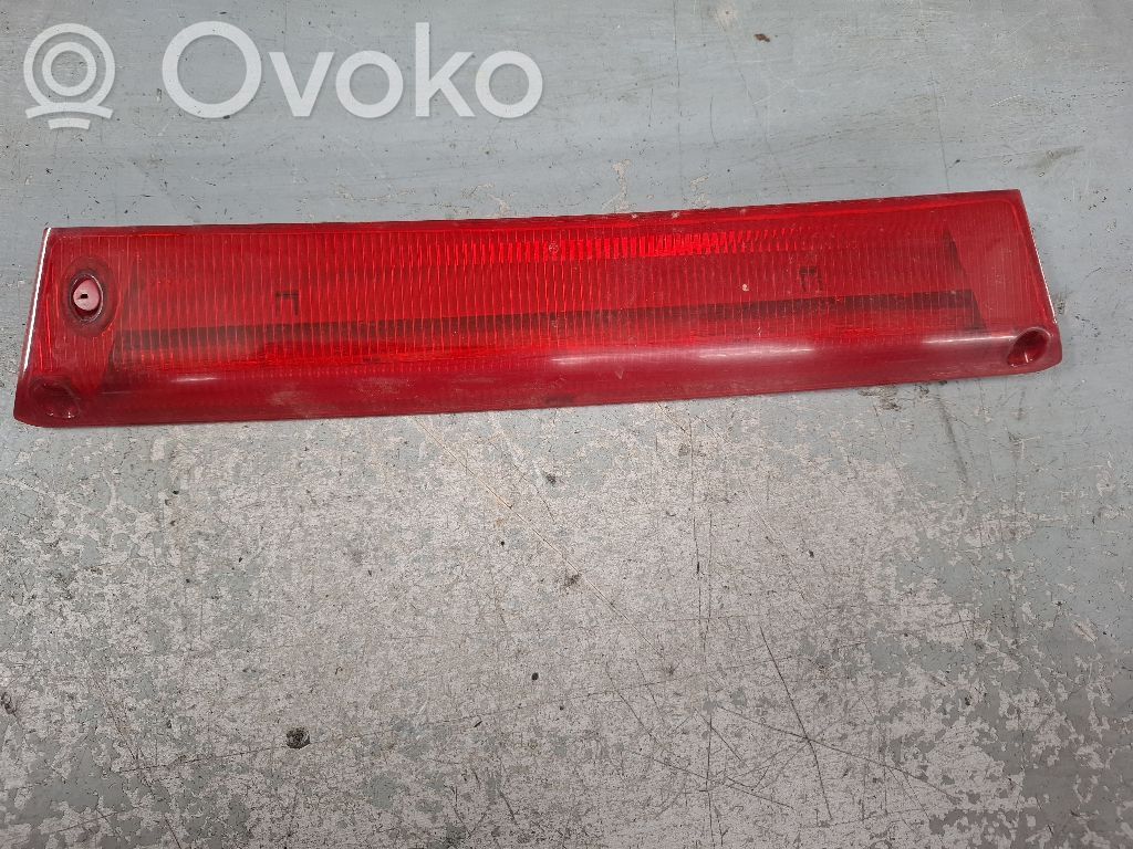 Third/center stoplight   8A6113A613AA,FOR109433
