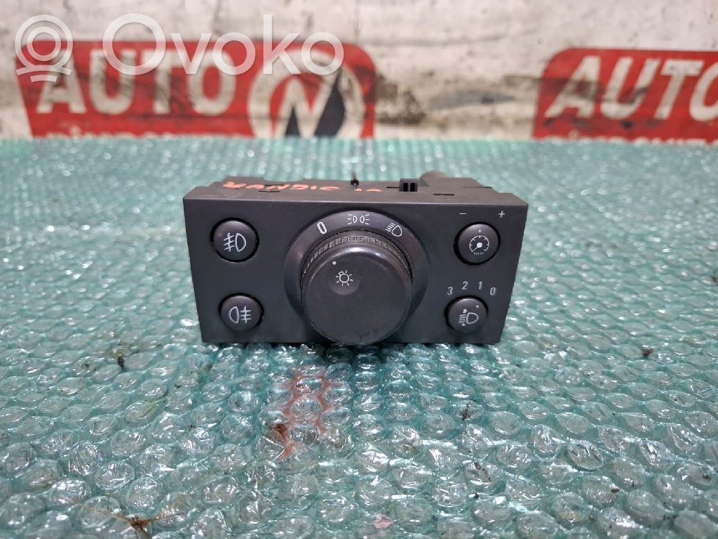 Interruptor de luz   13230797,Z19DT