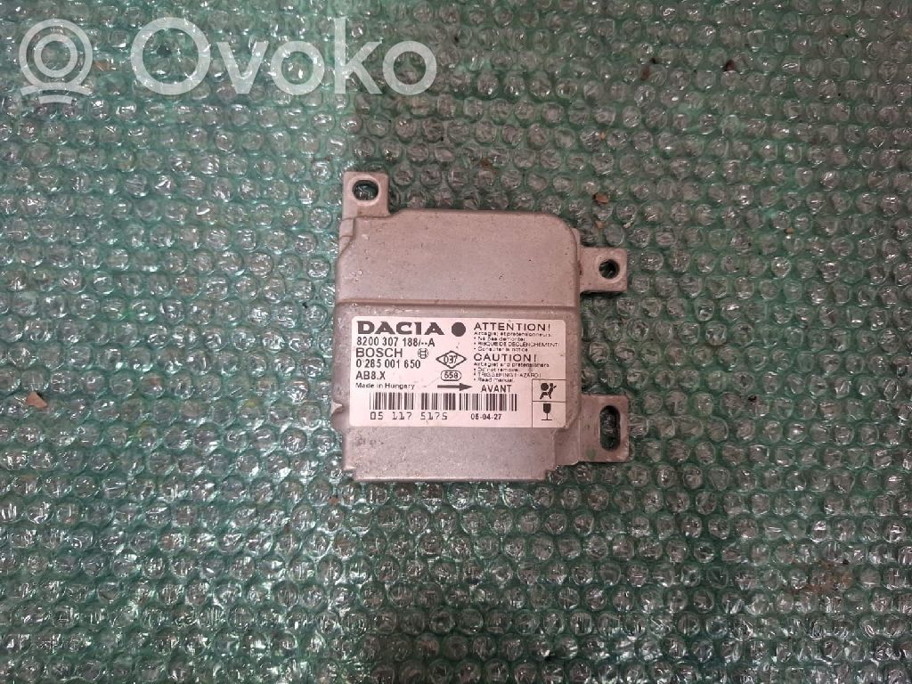 Dacia Logan I Airbag control unit/module 
