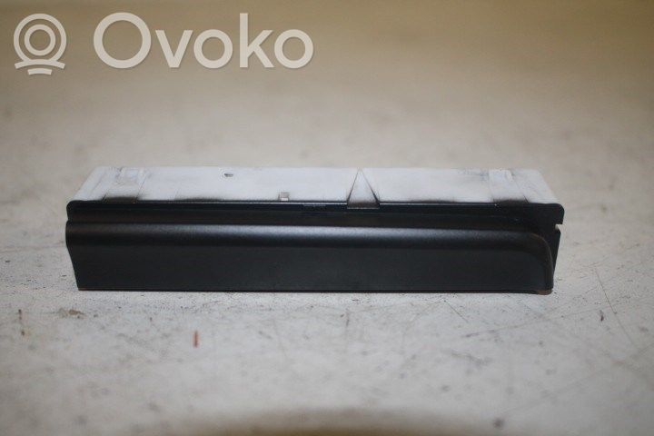 Audi A5 8T 8F Osłona górna silnika 