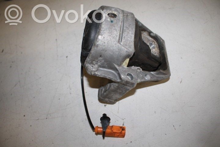 Audi A5 Sportback 8TA Engine mount bracket 