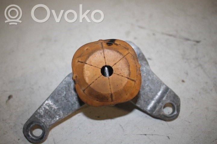 Audi A6 C7 Engine mount bracket 