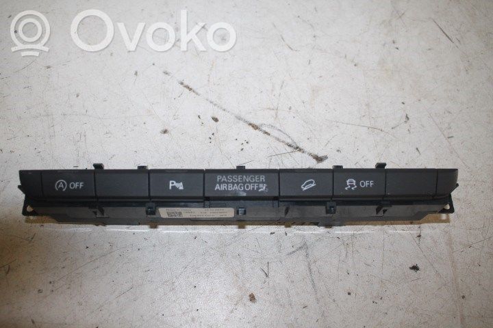 Audi A6 C7 Inne przełączniki i przyciski 