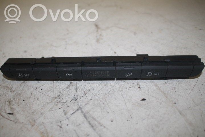 Audi A6 C7 Inne przełączniki i przyciski 