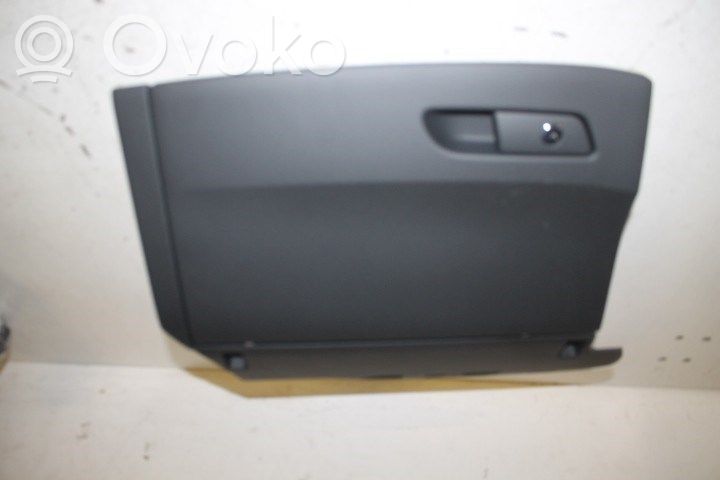 Audi A4 S4 B8 8K Guantera 